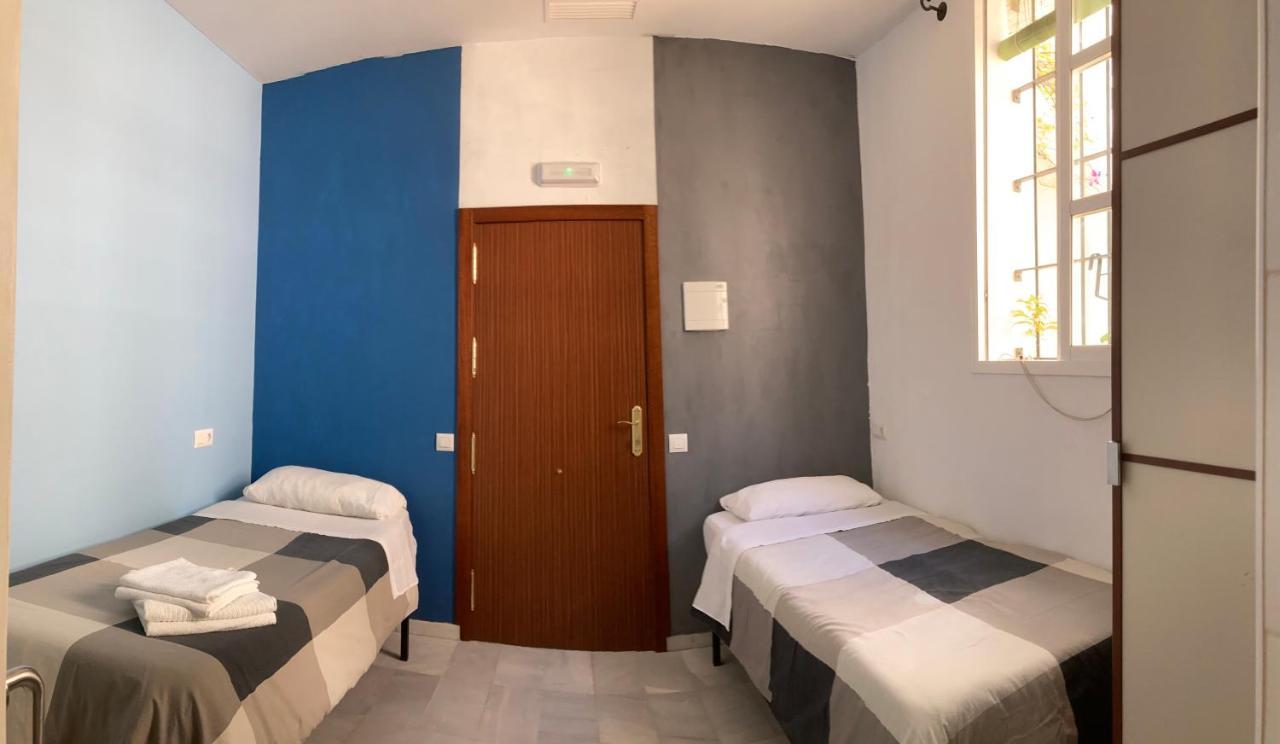 Baobab Hostal El Puerto de Santa María Zewnętrze zdjęcie